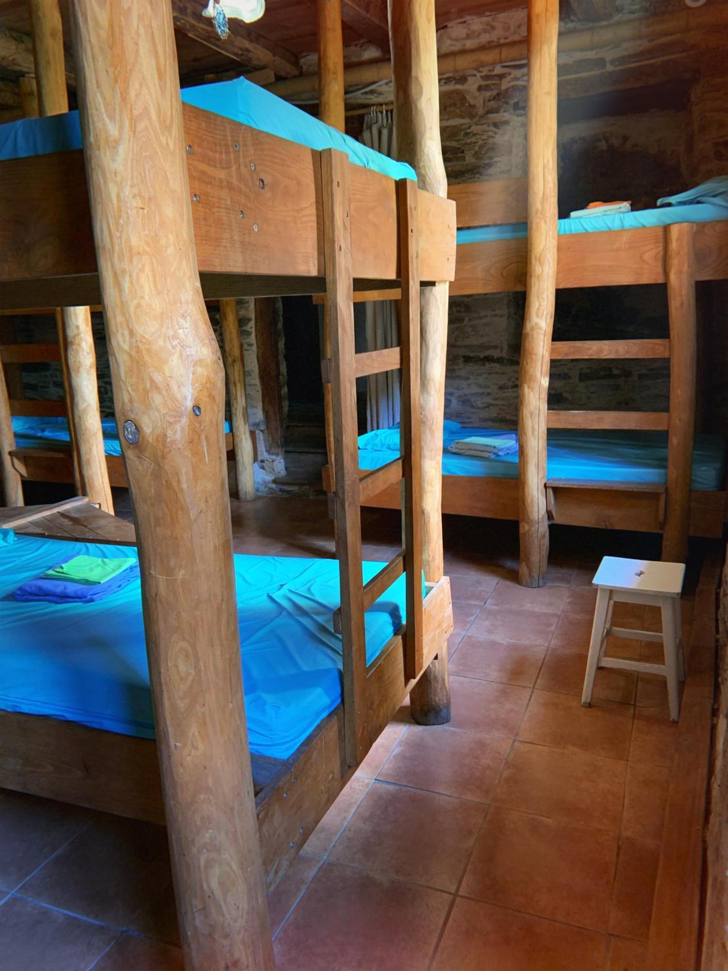 Albergue Eco El Beso - Vegano Triacastela Ngoại thất bức ảnh
